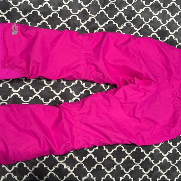 The North Face Hyvent Waterproof Hot Pink Snow Pants GIRLS M MEDIUM 10-12 - Picture 6 of 9